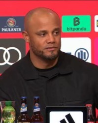 孔帕尼：我们输球了不应找借口 10人应战也不该输