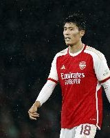 记者：沙特俱乐部有意富安健洋，已与球员经纪公司联系